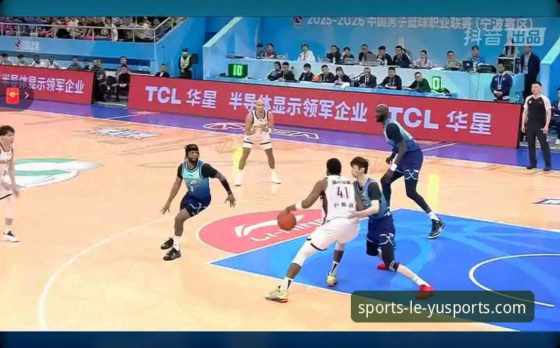 乐鱼体育官网用户直击：浙江2-0横扫宁波晋级，兰道夫加时赛上演准绝杀最新动态